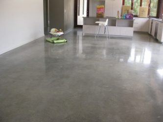 Шлифовка бетонного пола в квартире